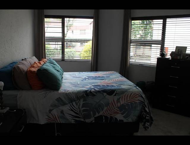 1 BEDROOM TOWNHOUSE FOR SALE IN BEDFORD GARDENS